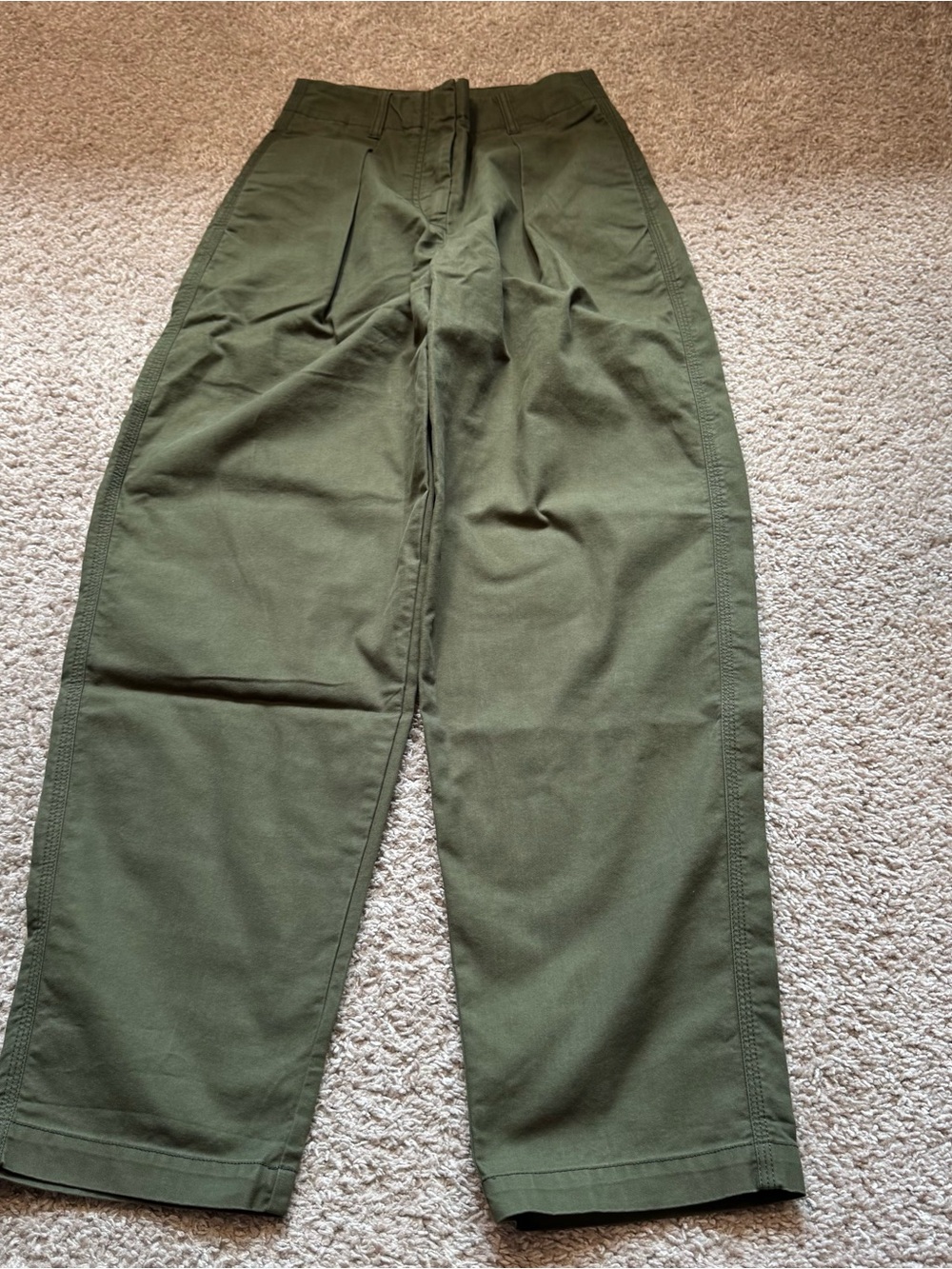 Wilfred Olive Green Pleated Pants